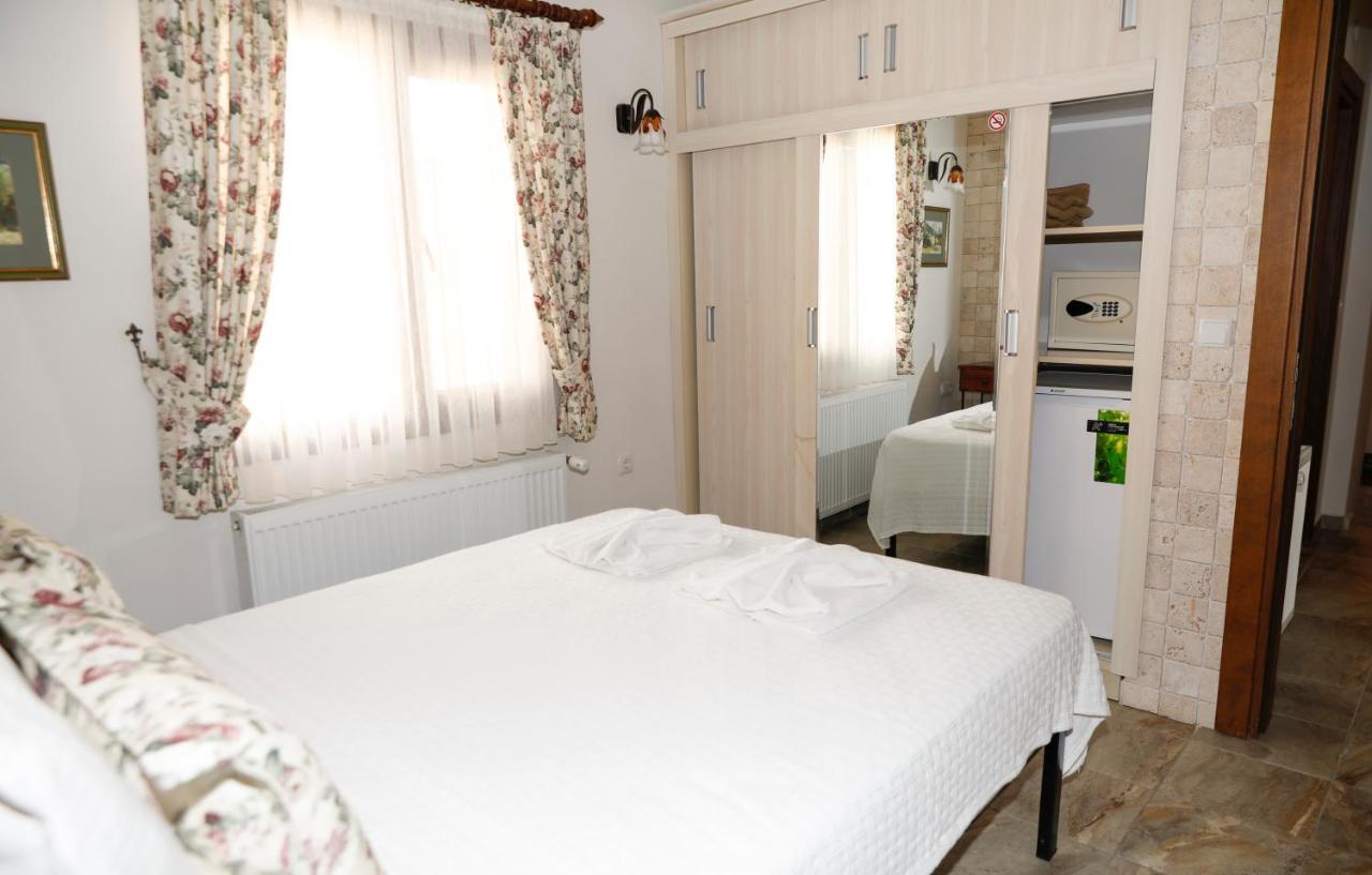 Villa Lotus Butik Otel Seferihisar Bagian luar foto