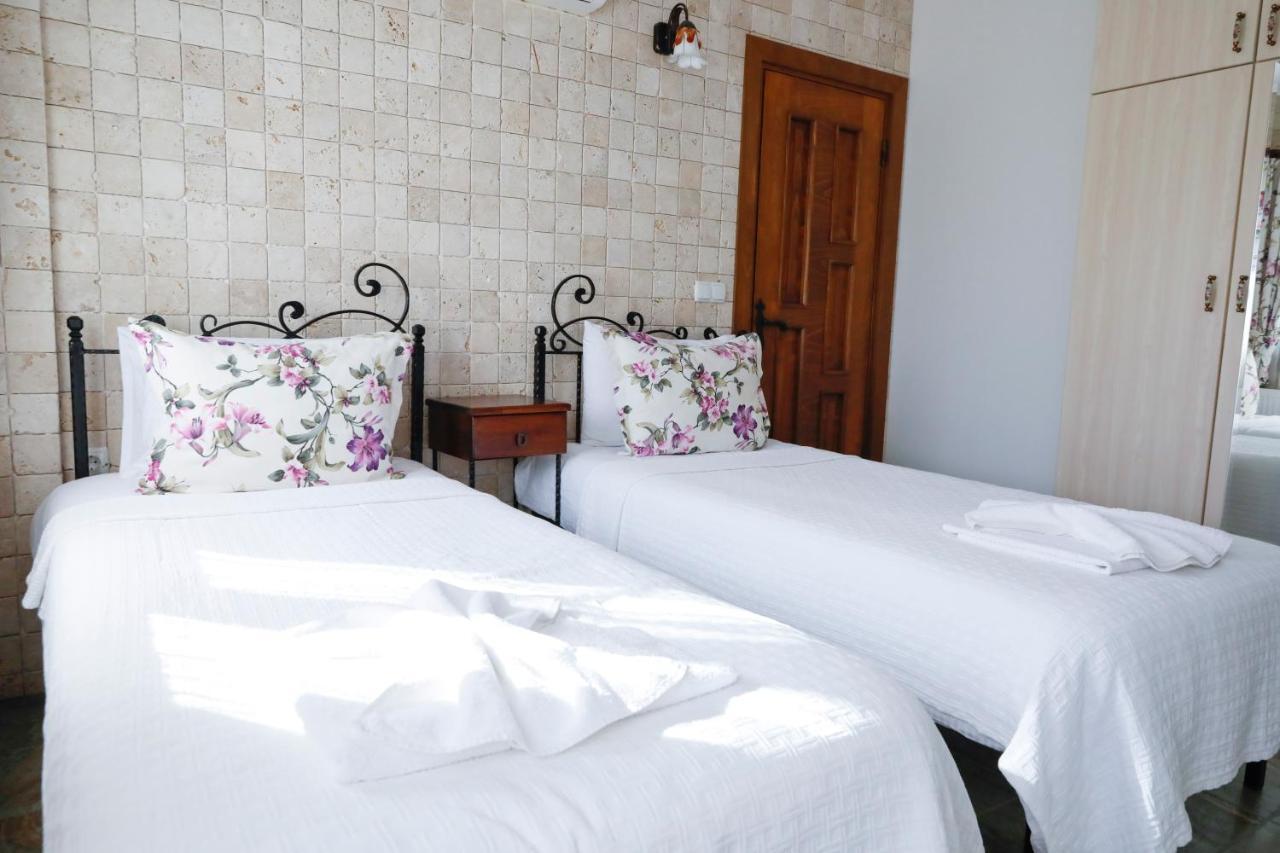 Villa Lotus Butik Otel Seferihisar Bagian luar foto